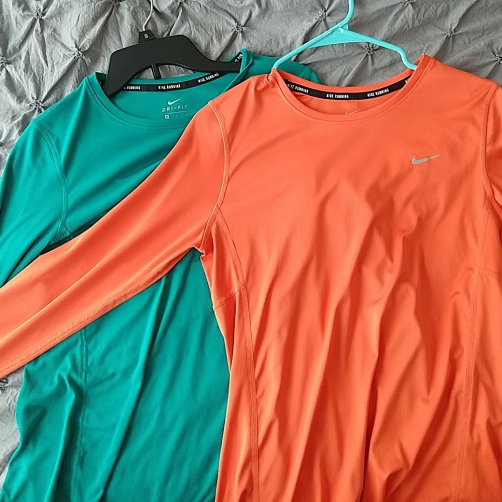 Nike long sleeve dri fit running shirts